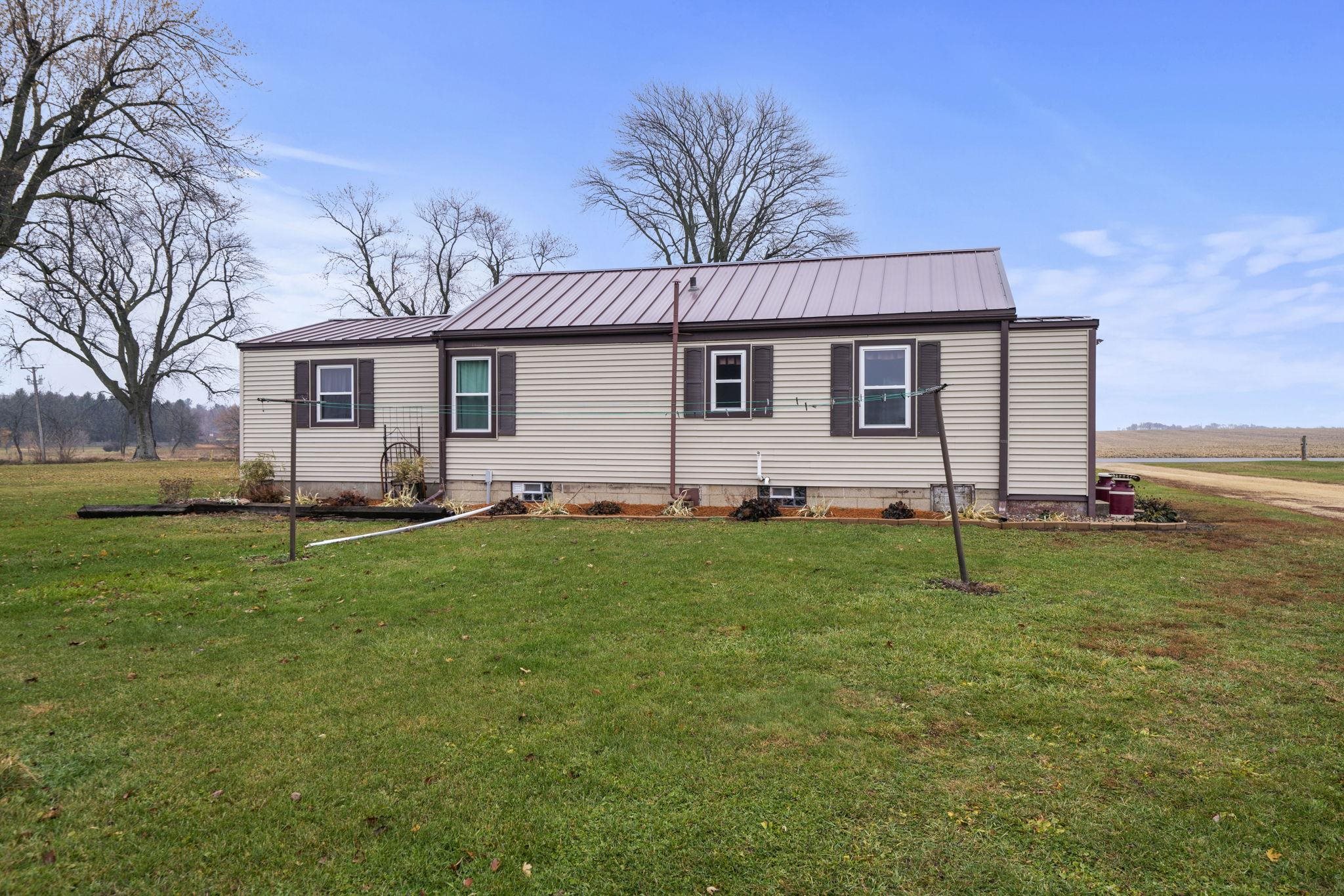 1684 N Mt Morris Road