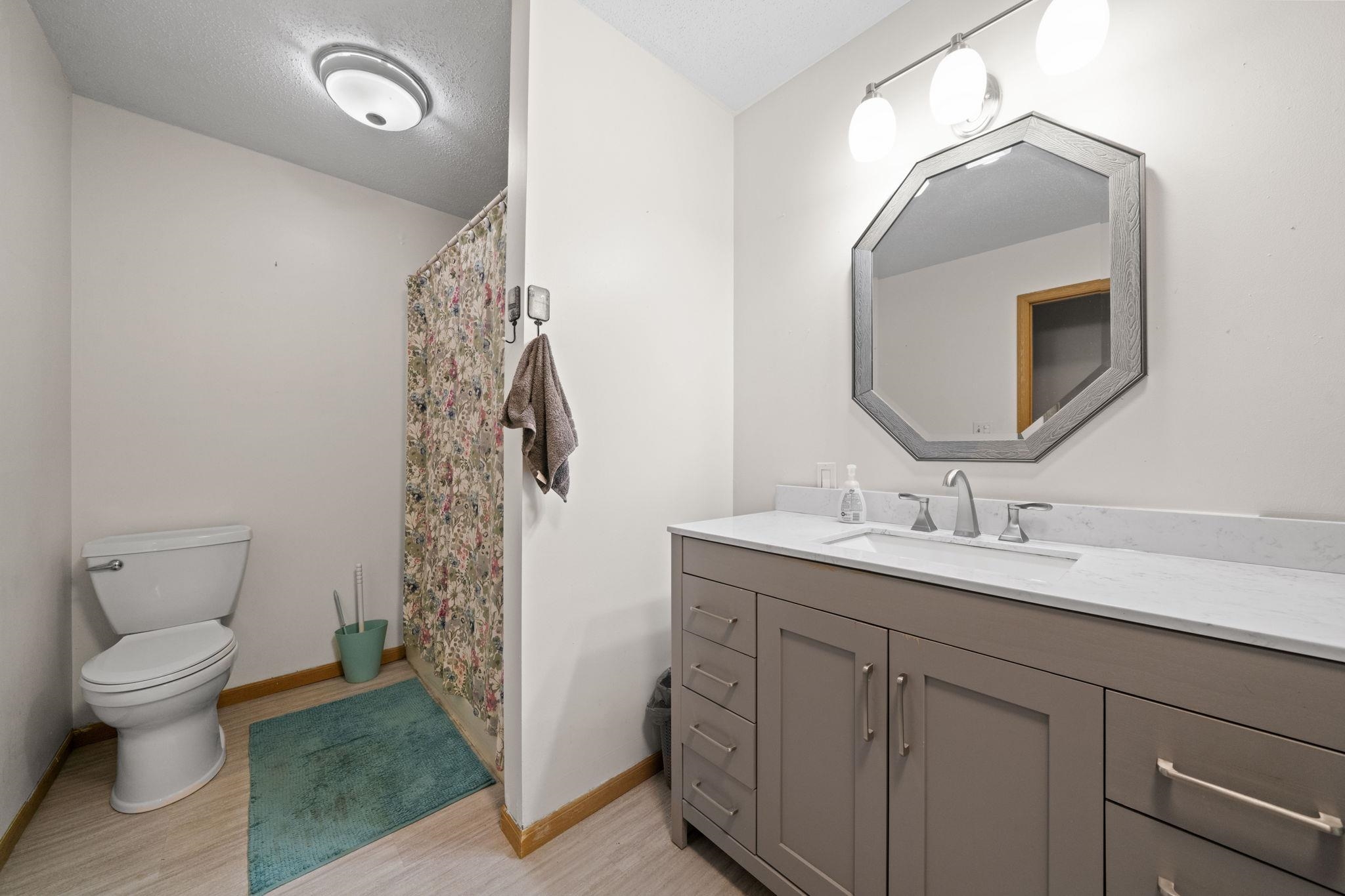 1684 N Mt Morris Road