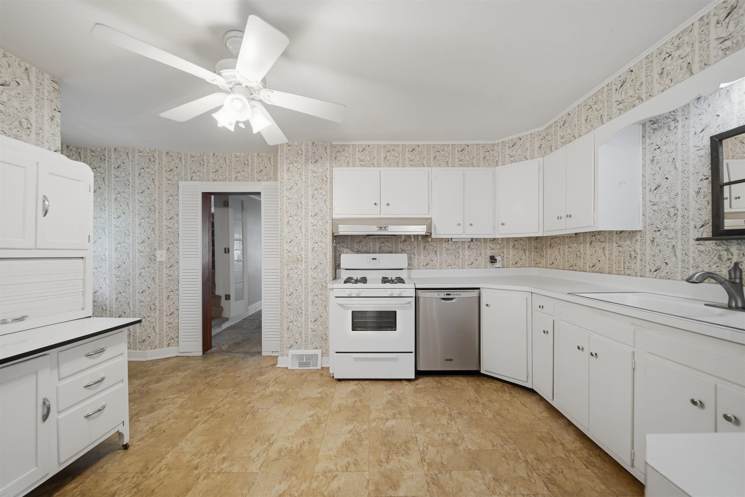 410 N 4th Street