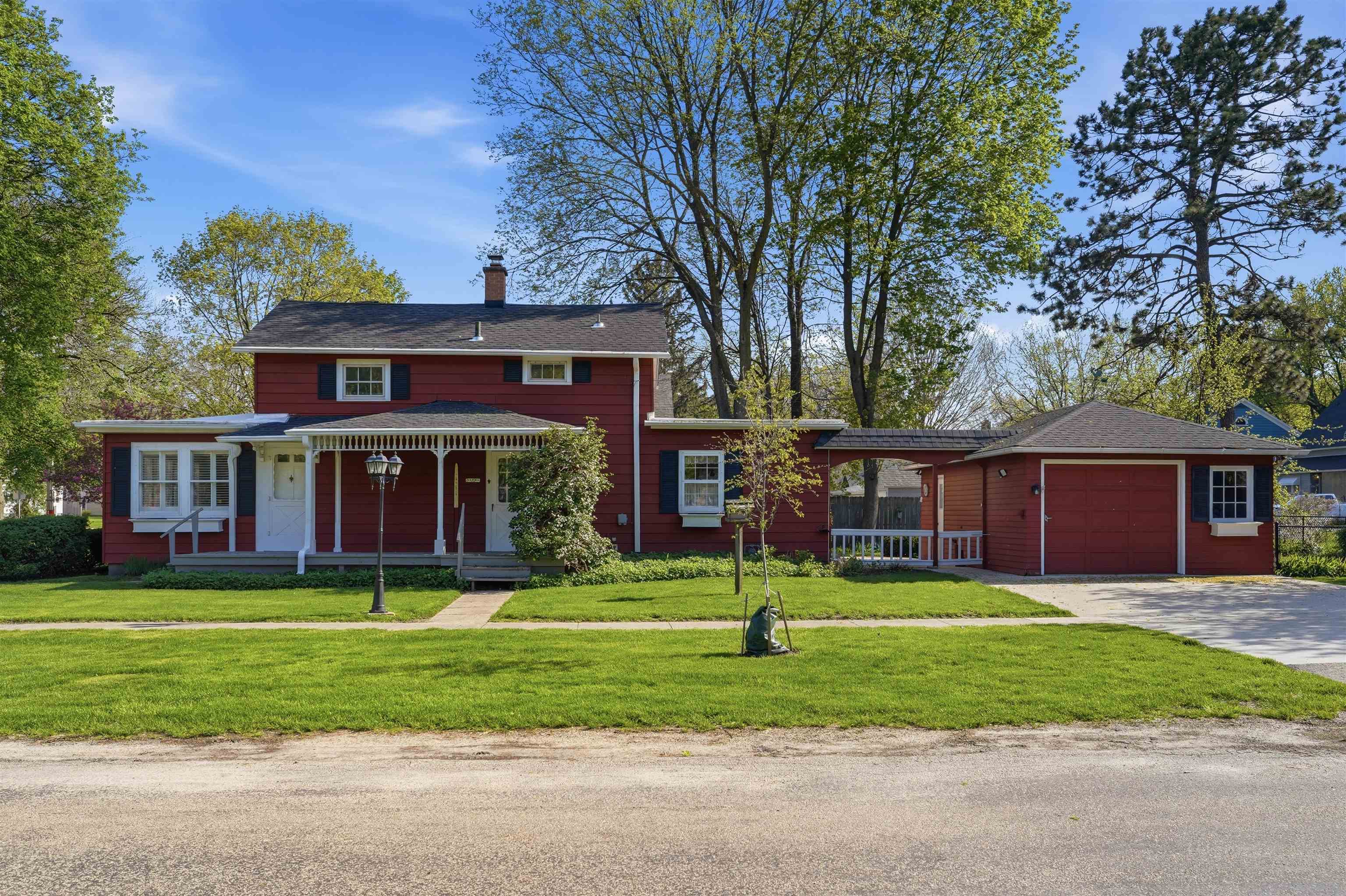 410 N 4th Street