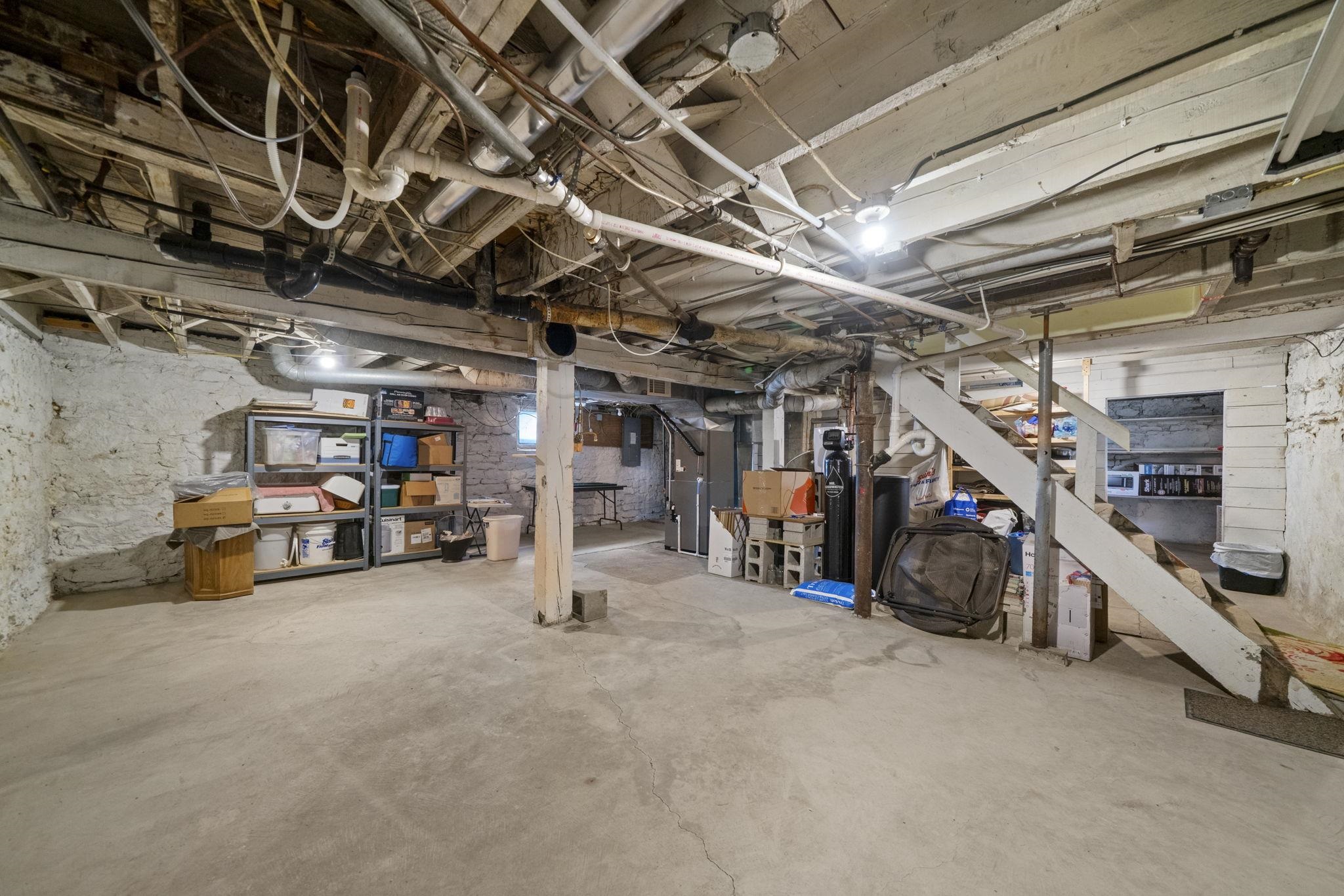 406 N 4th Street