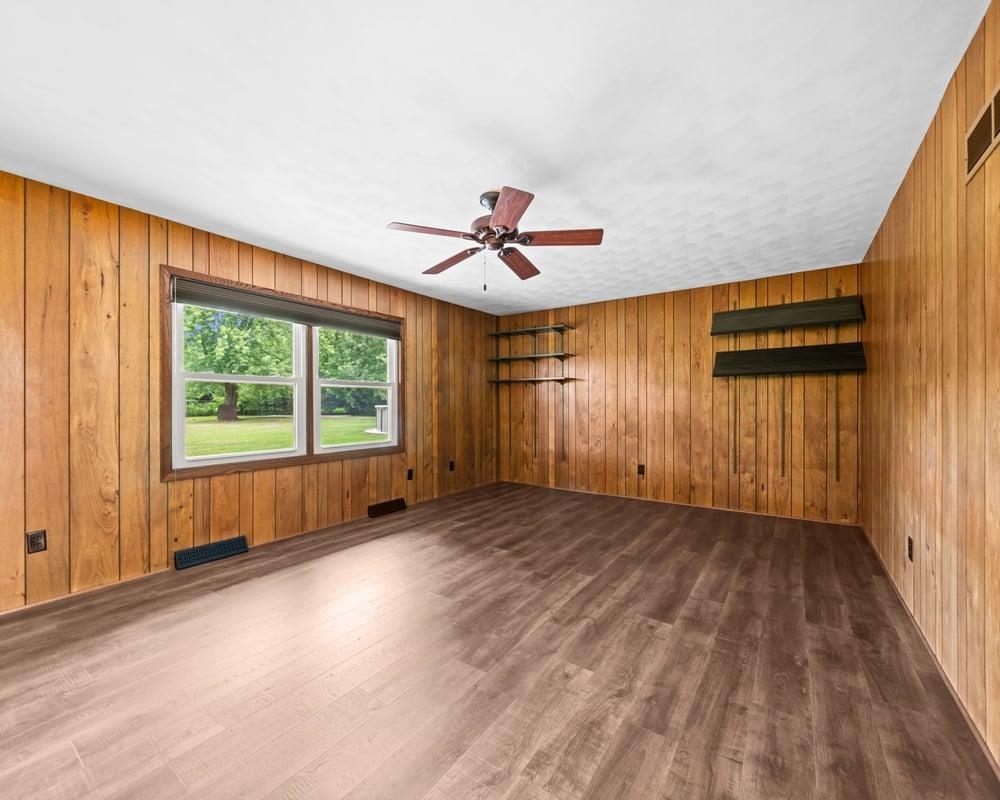 12048 N Tower Road