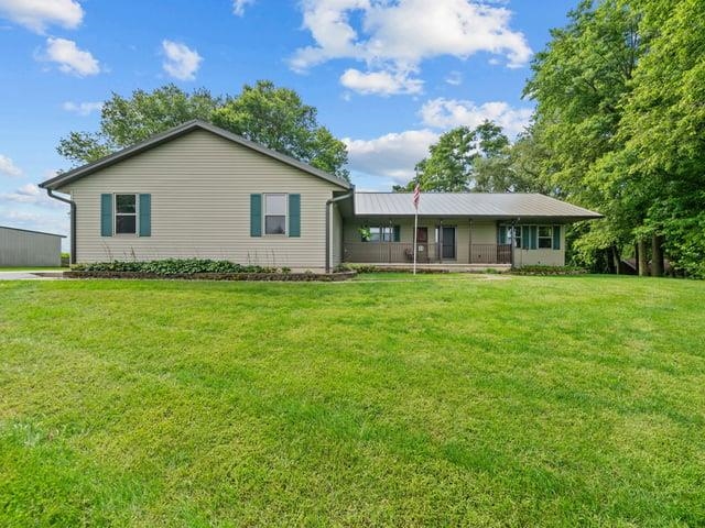 1189 N Blackhawk Road