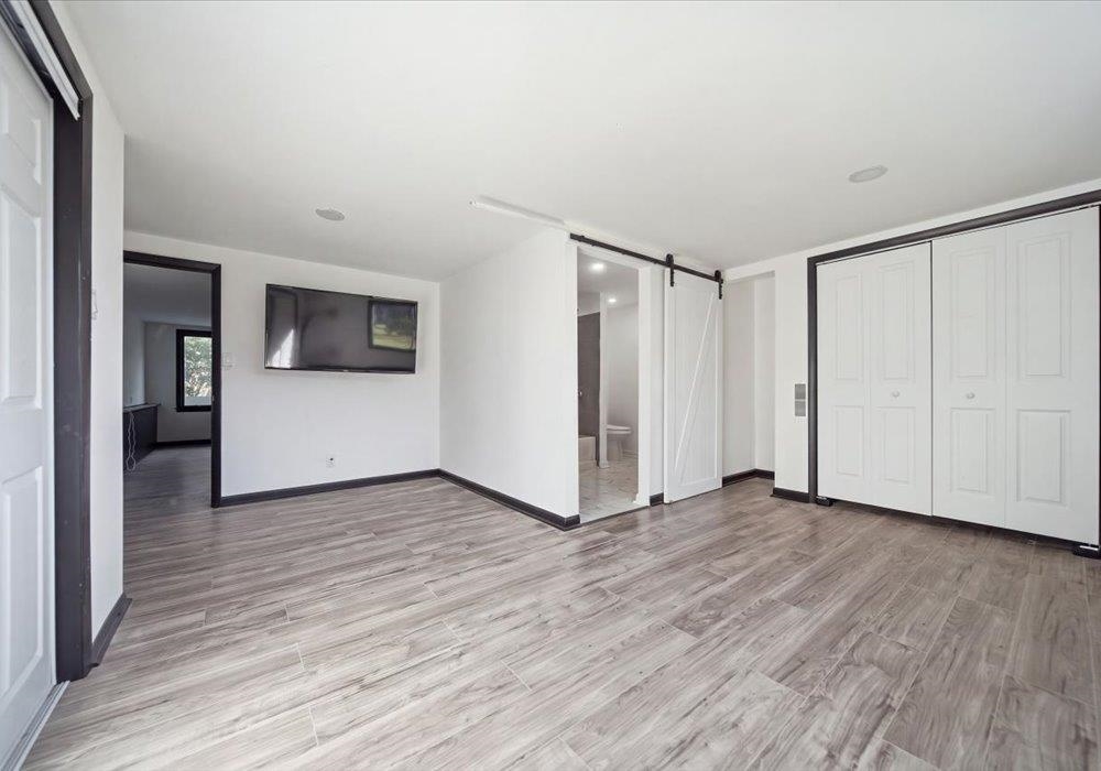 7276 E Oak Drive