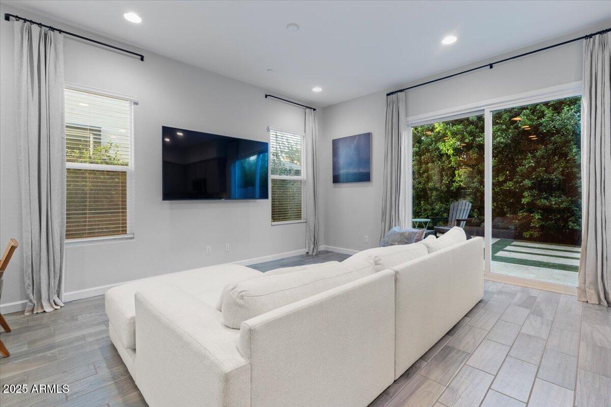 3041 N 37TH Way, Phoenix