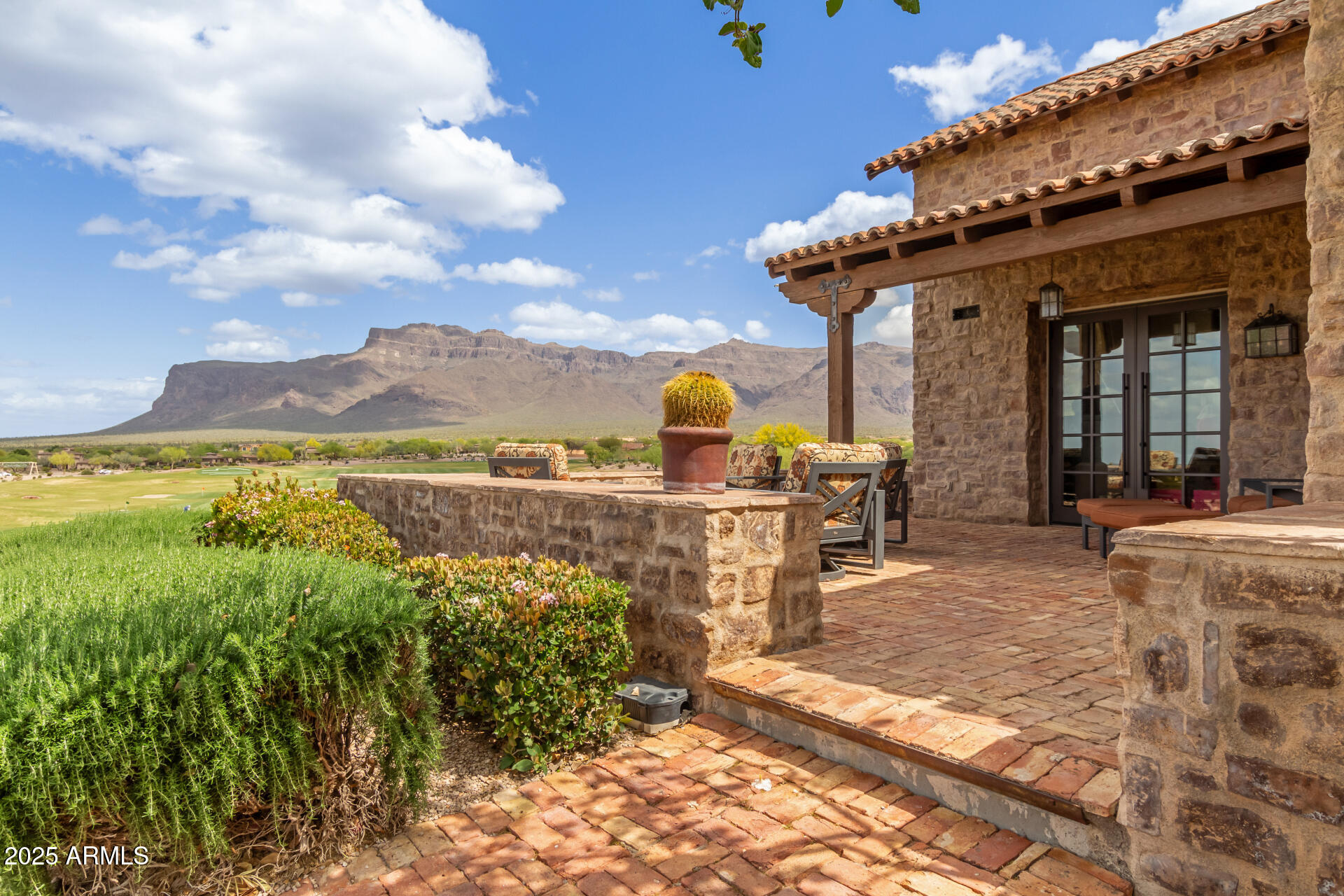 7600 E GOLDEN EAGLE Circle, Gold Canyon