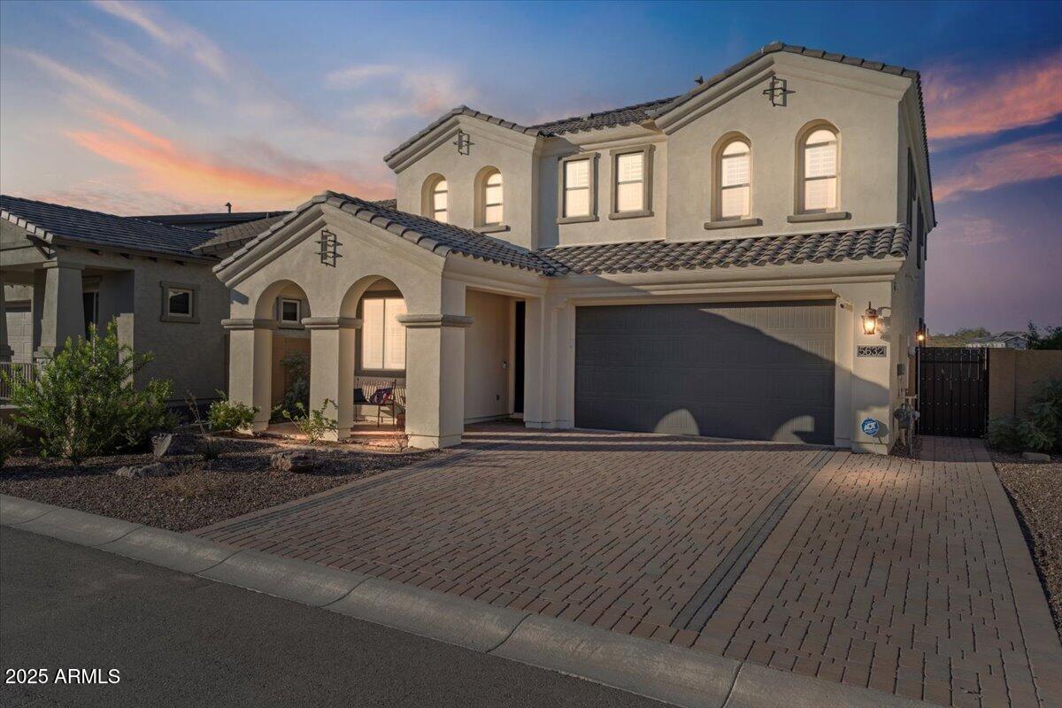 5632 E SANDIA Street