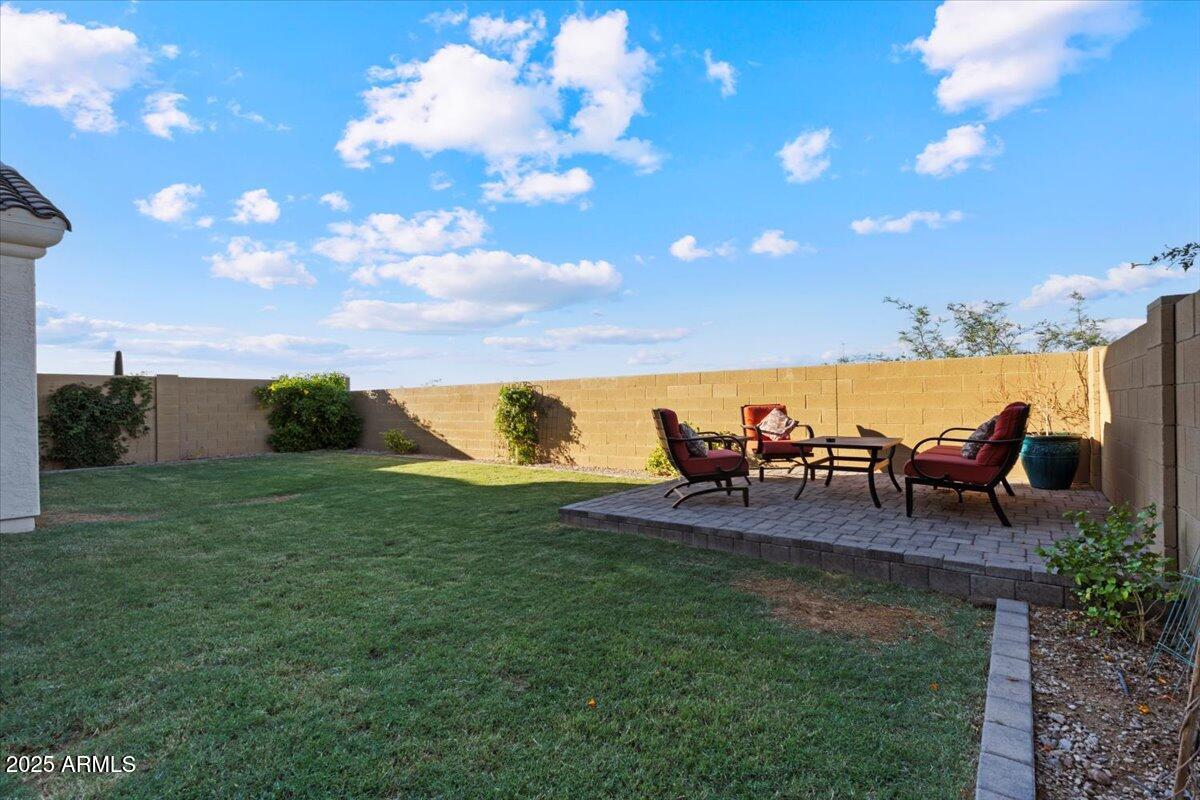 5632 E SANDIA Street