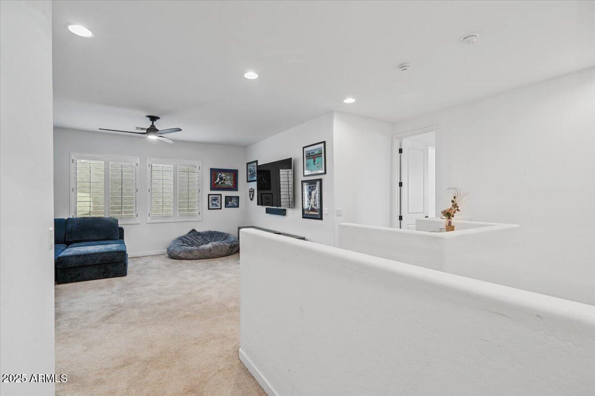 5632 E SANDIA Street