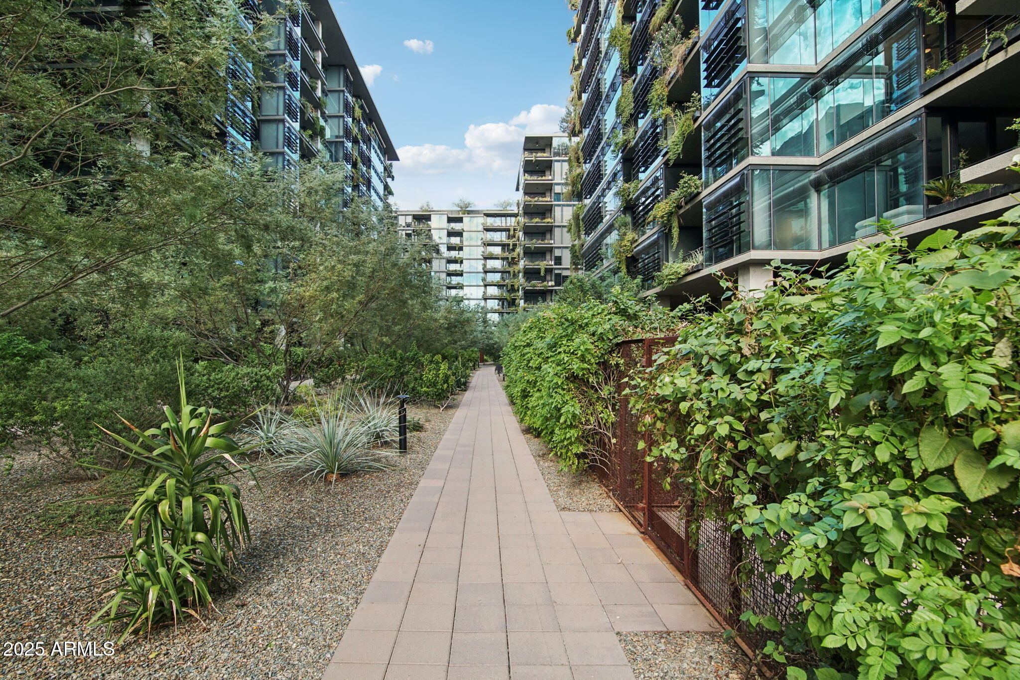 7180 E KIERLAND Boulevard, 701, Scottsdale Unit: 701