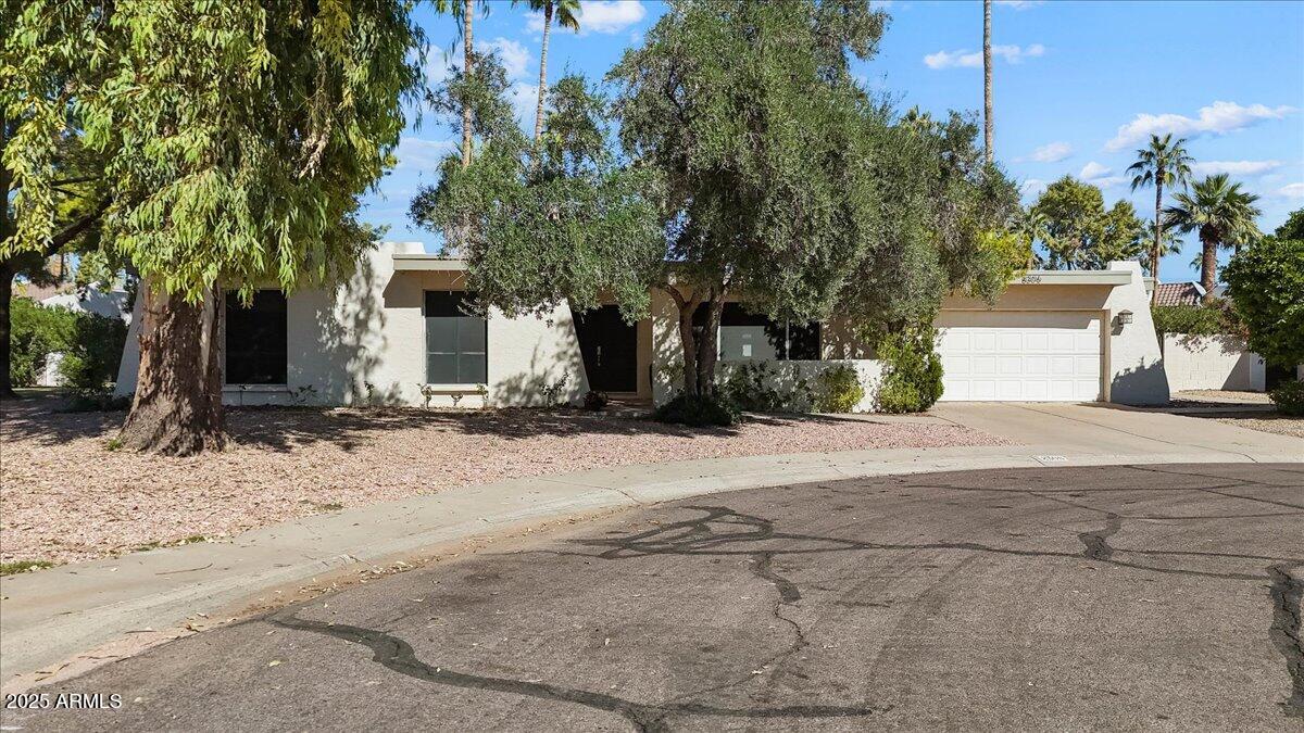 8306 E VIA DE DORADO