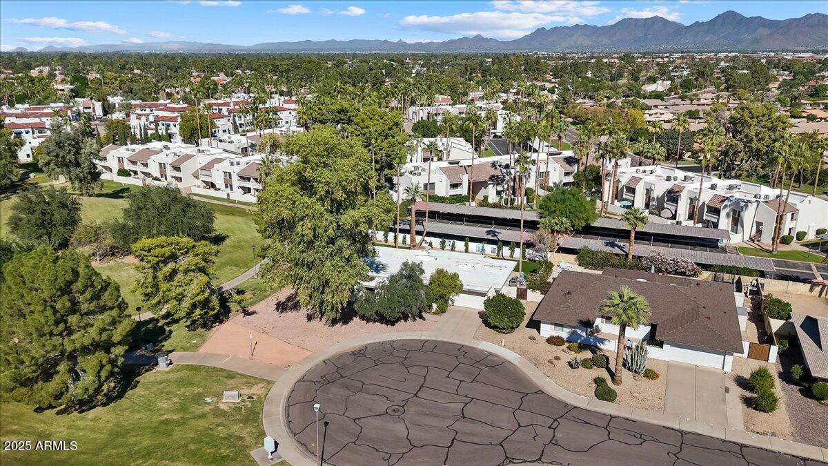 8306 E VIA DE DORADO