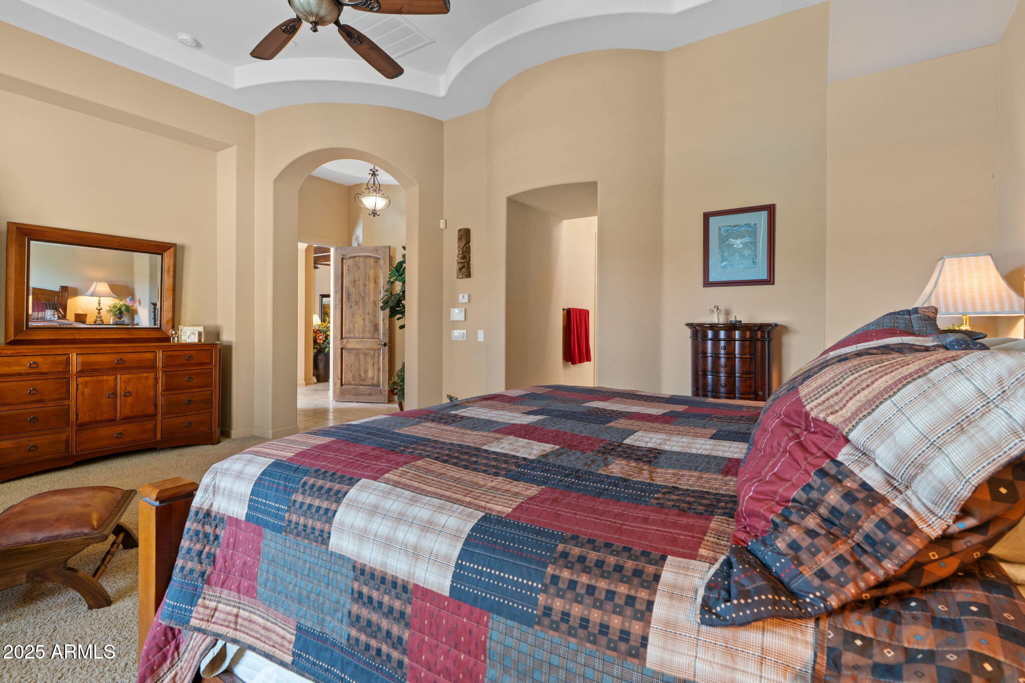 8461 E RED HAWK Circle