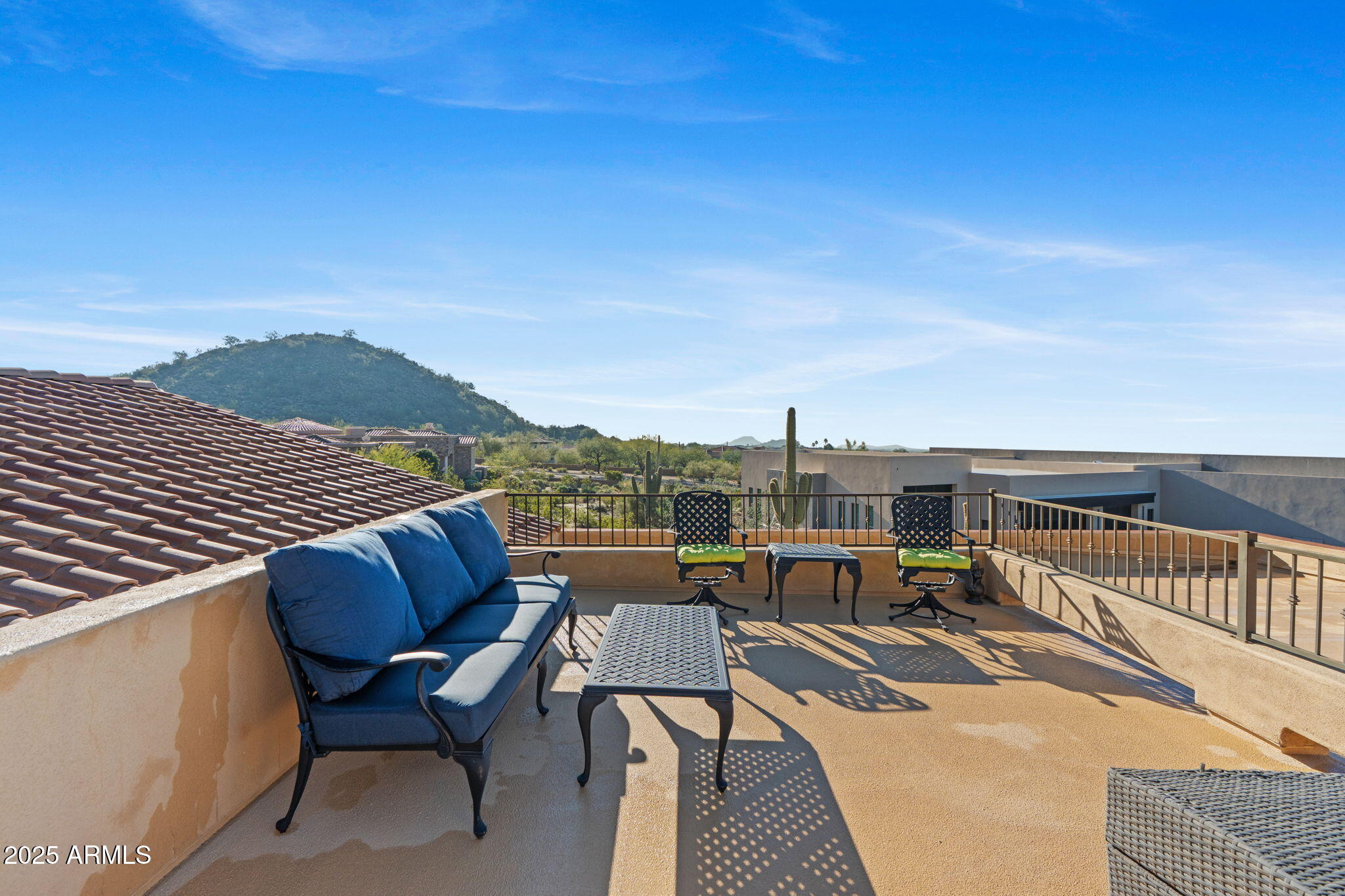 8461 E RED HAWK Circle