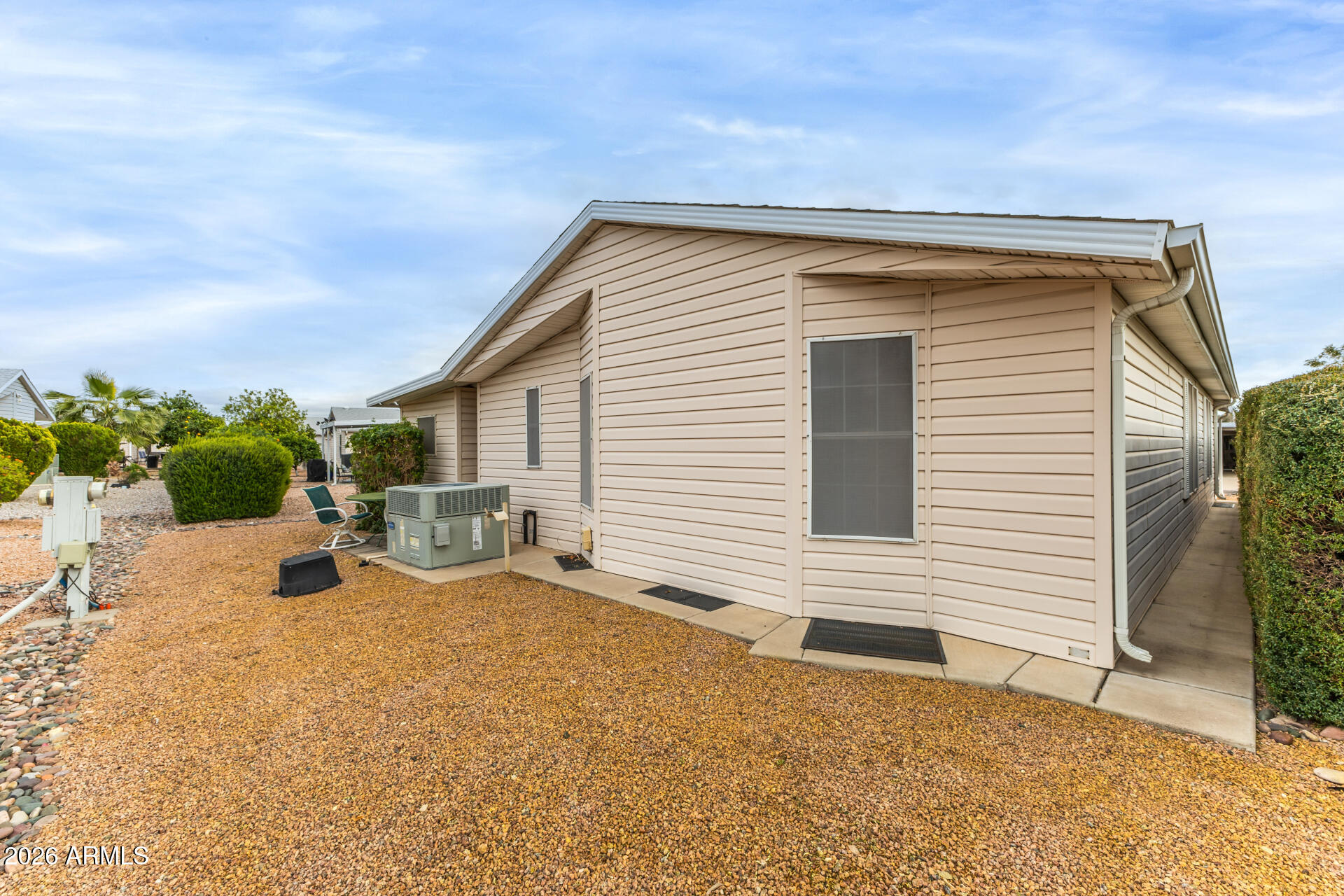 215 N Power Road 454