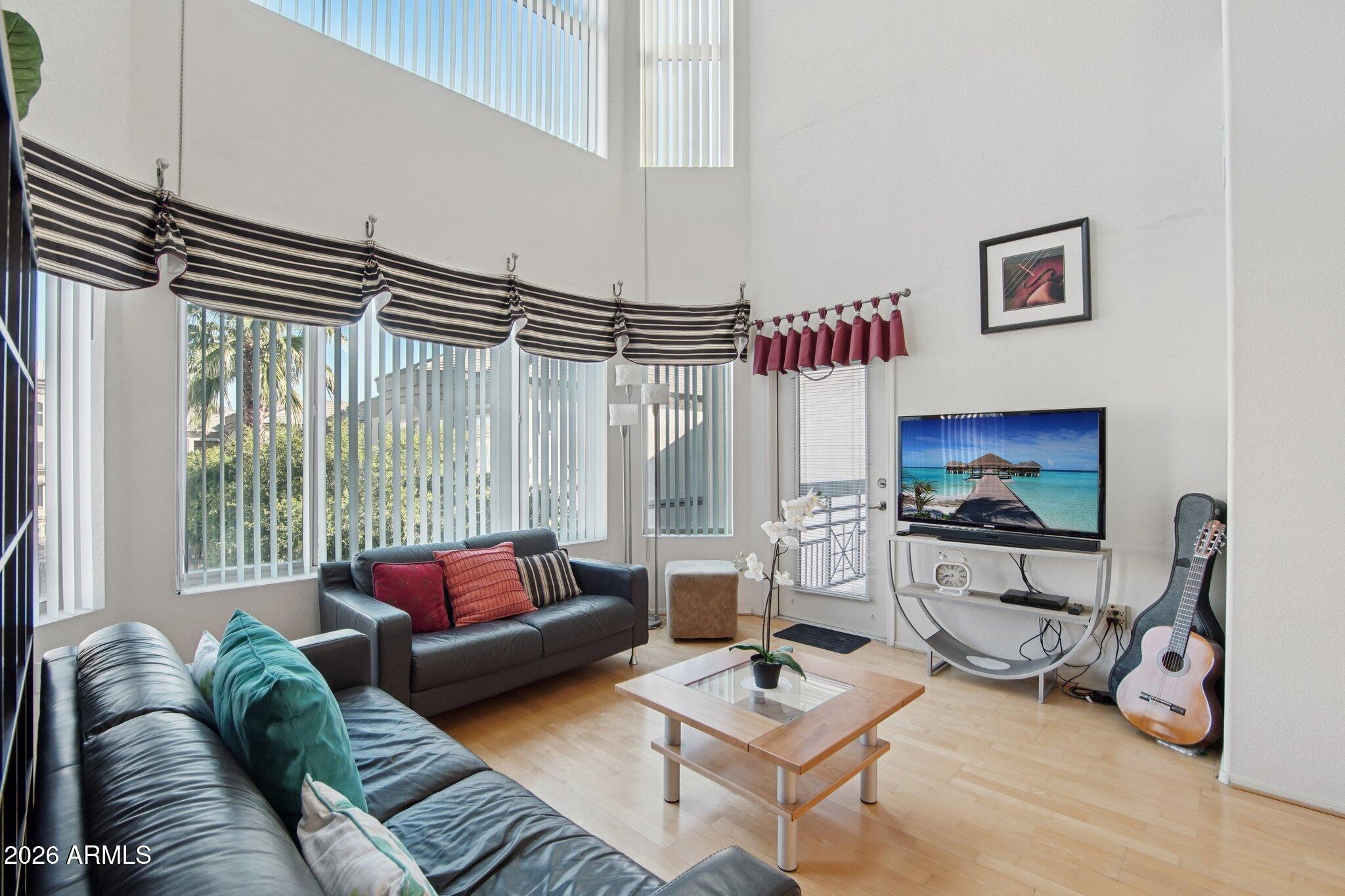 420 W 1ST Street 319