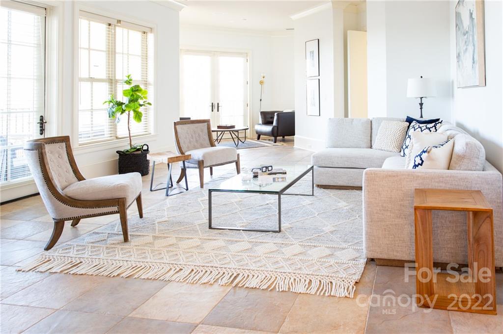 2823 Providence Road Unit: 272