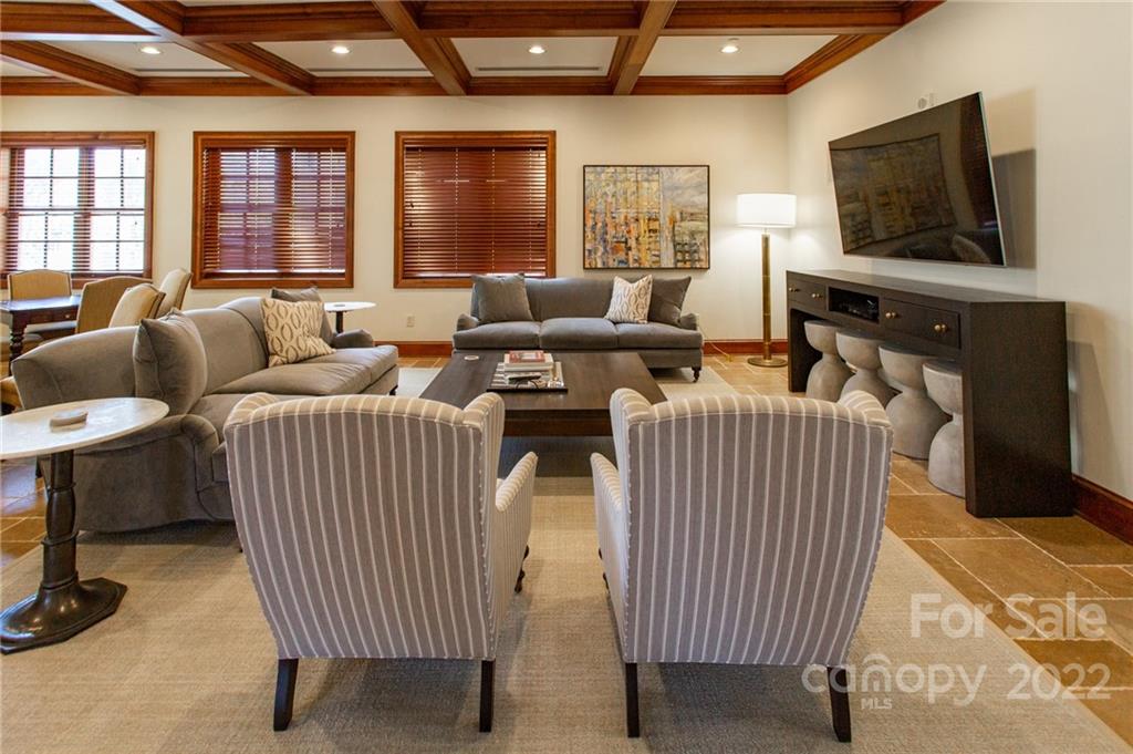 2823 Providence Road Unit: 272