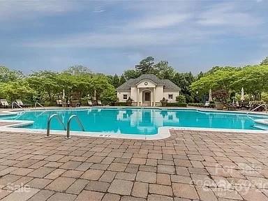 2823 Providence Road Unit: 272
