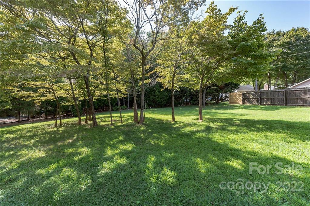 4932 Foxden Court