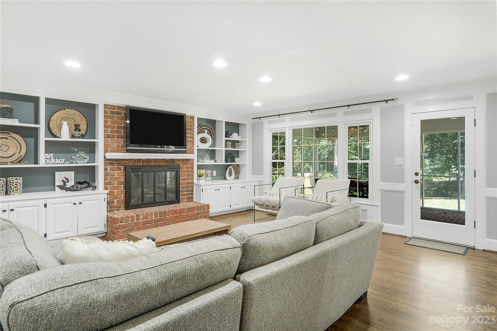 4339 Quail View Road