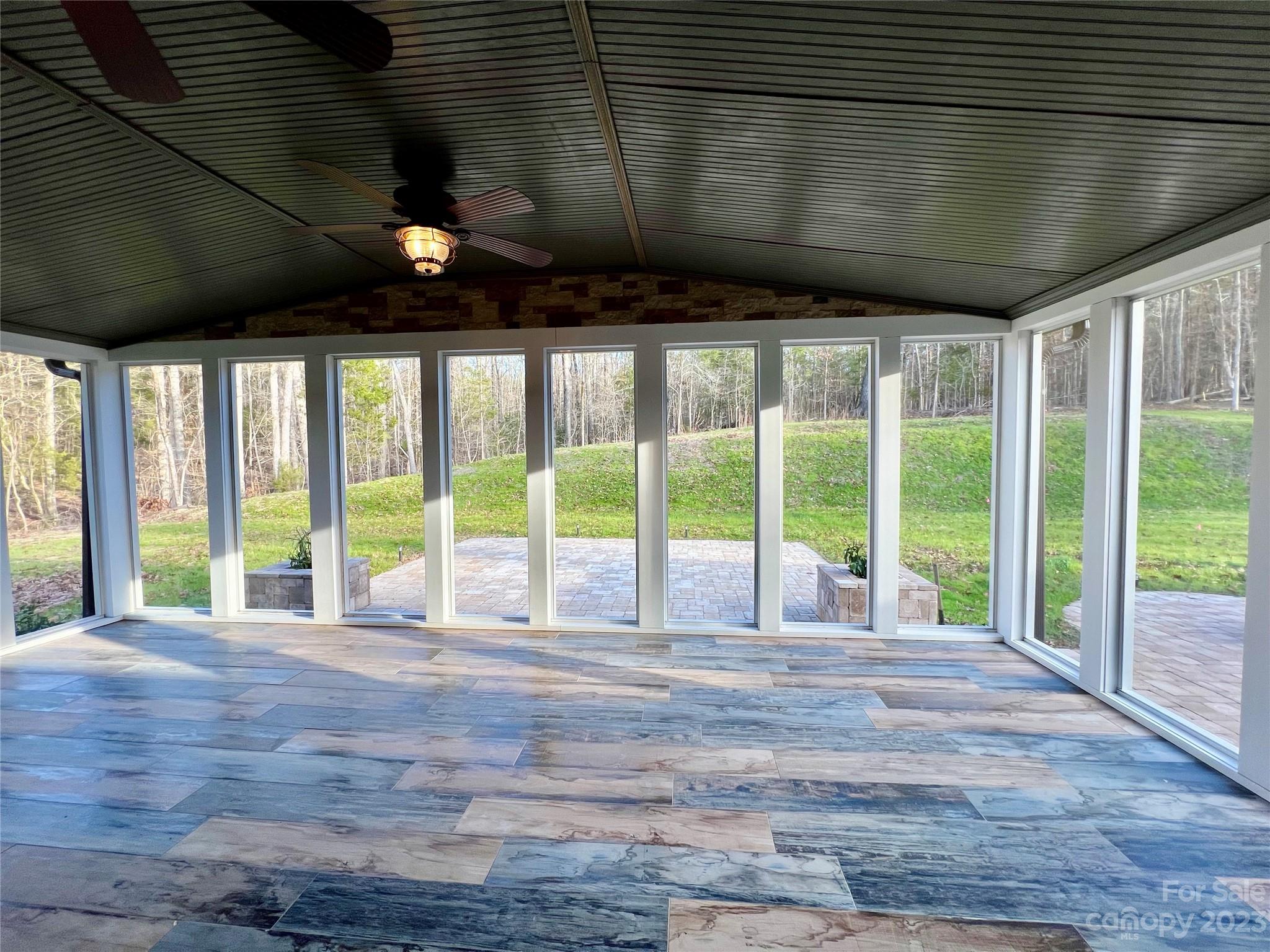 3413 Cedar Circle Road