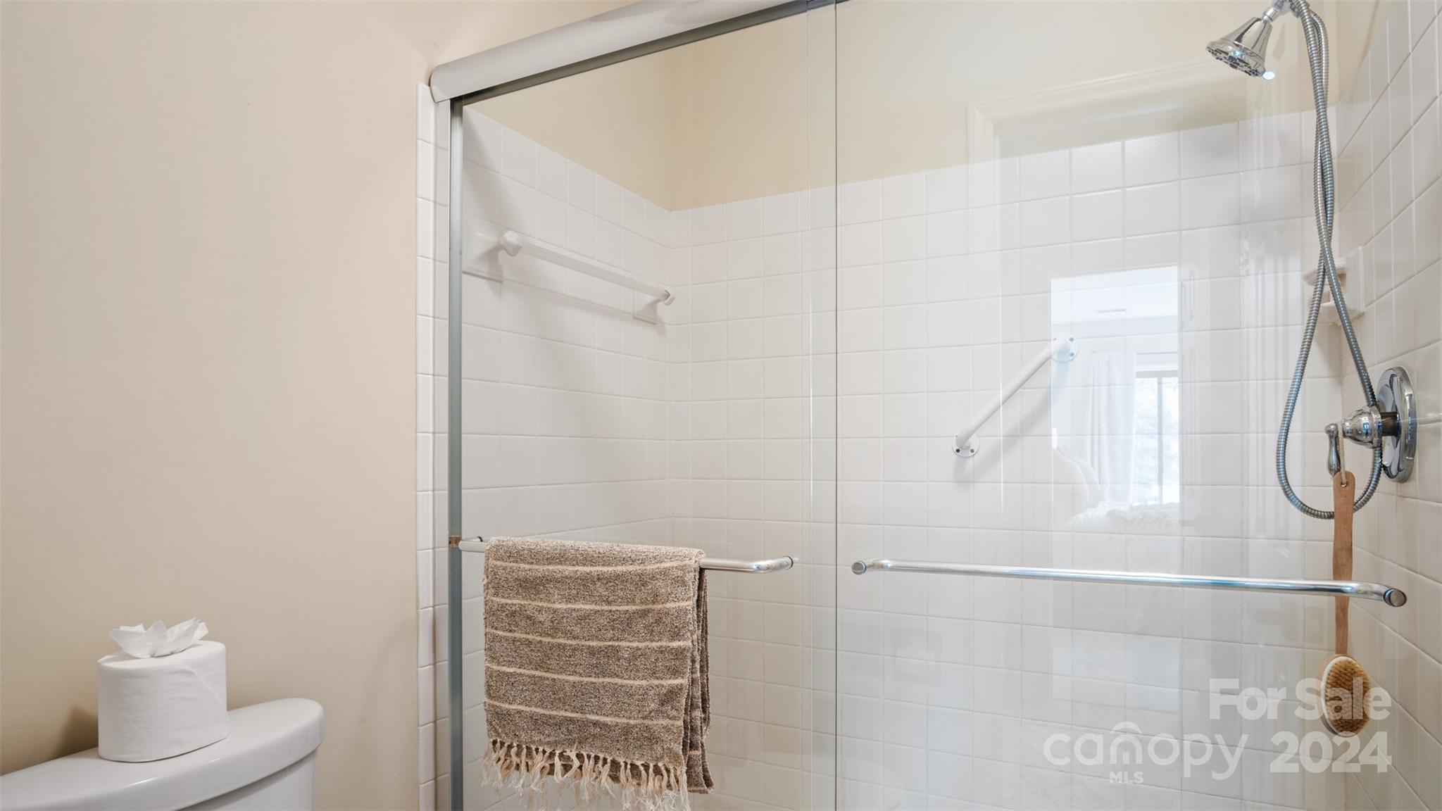 4923 Torrey Pines Court