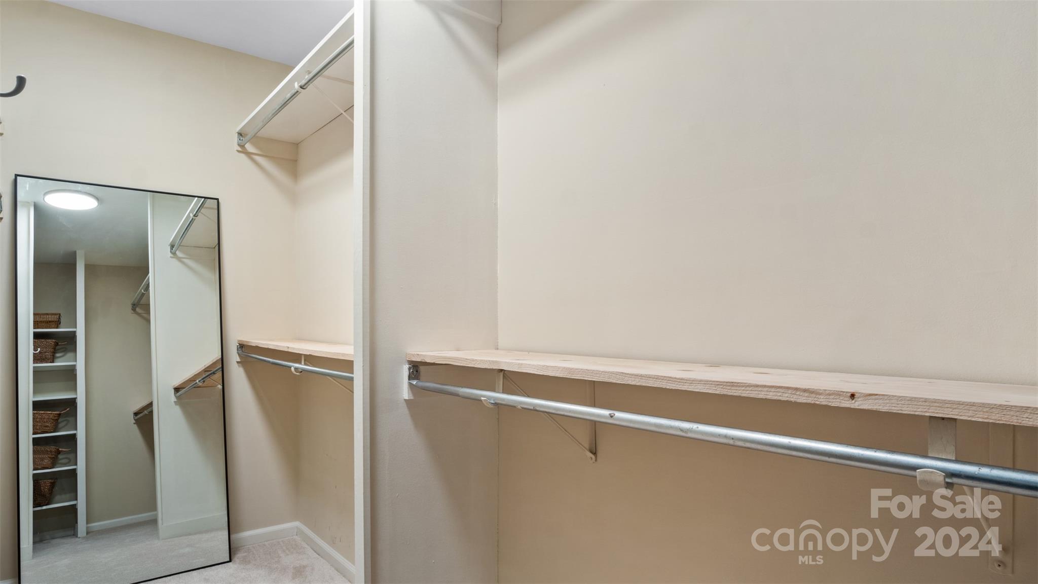4923 Torrey Pines Court