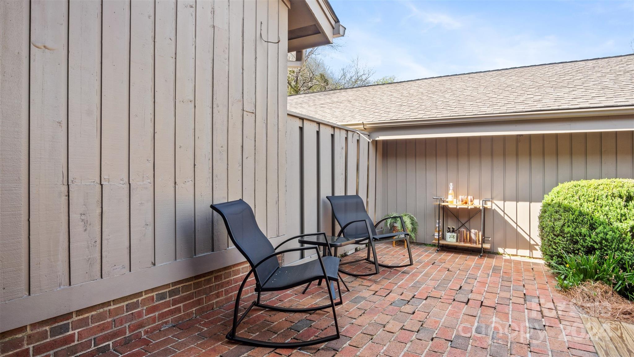 4923 Torrey Pines Court