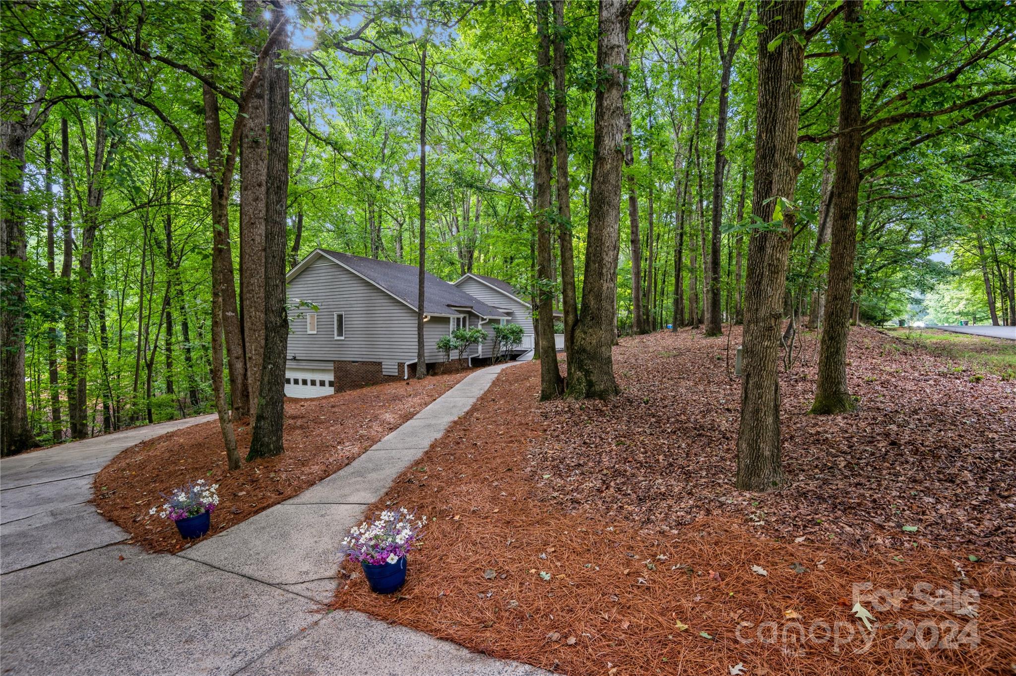 3439 Nancy Creek Road