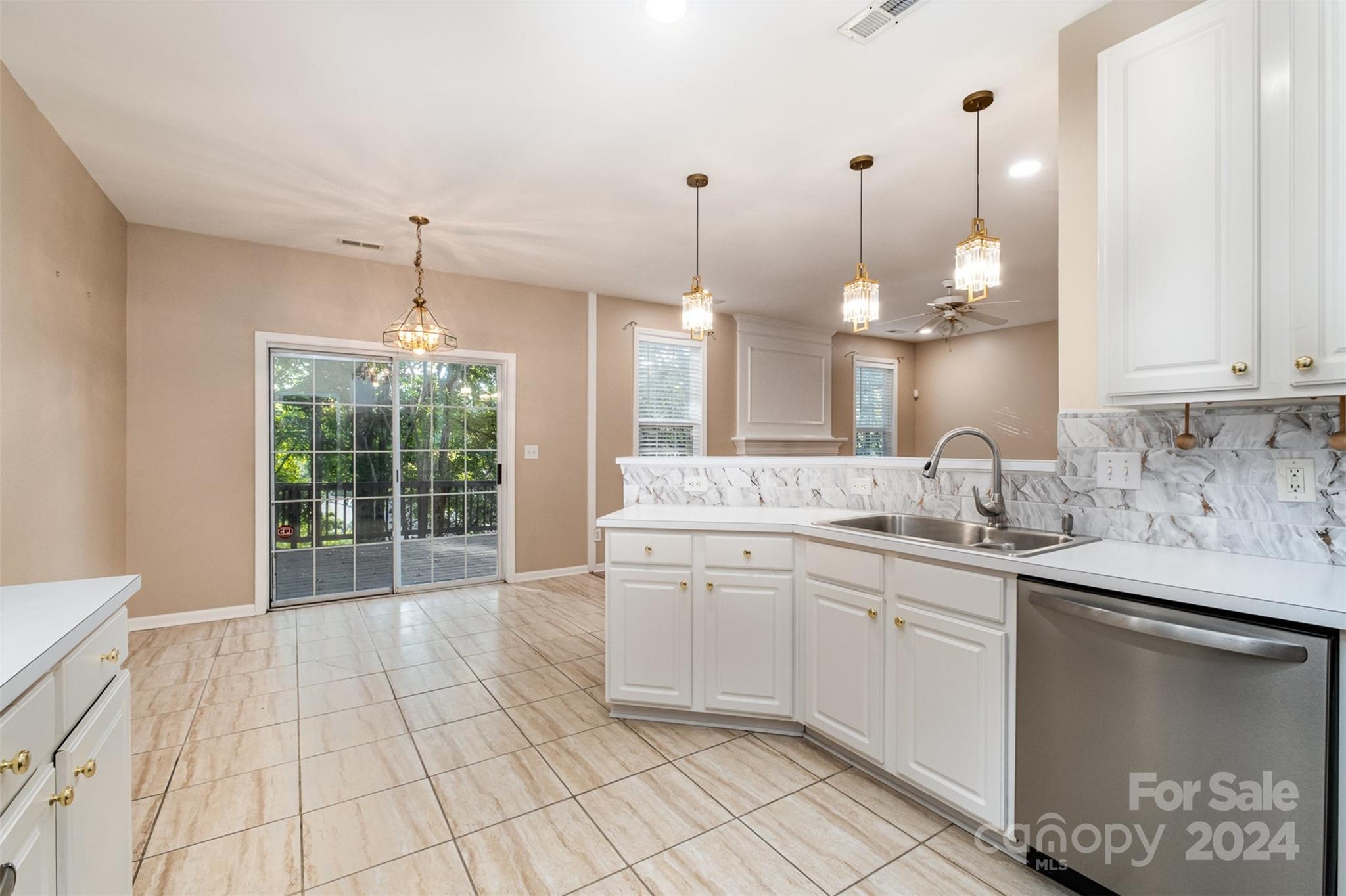 14312 Crown Harbor Drive