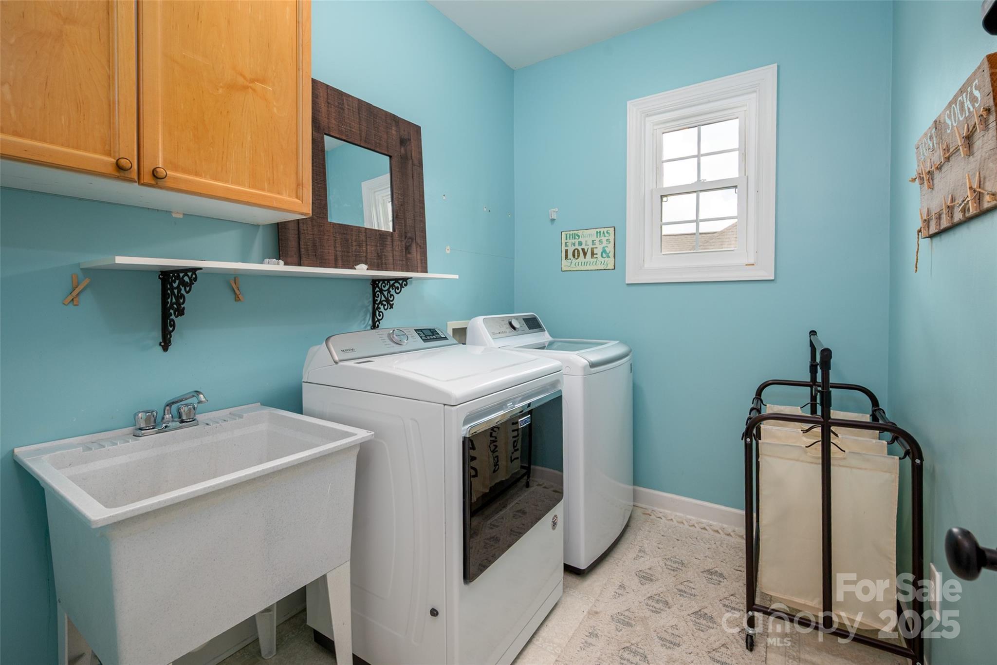 11001 Valley Spring Drive