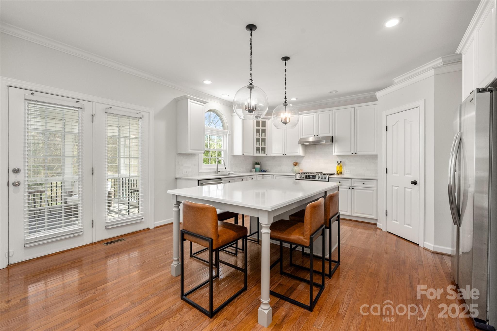 11001 Valley Spring Drive