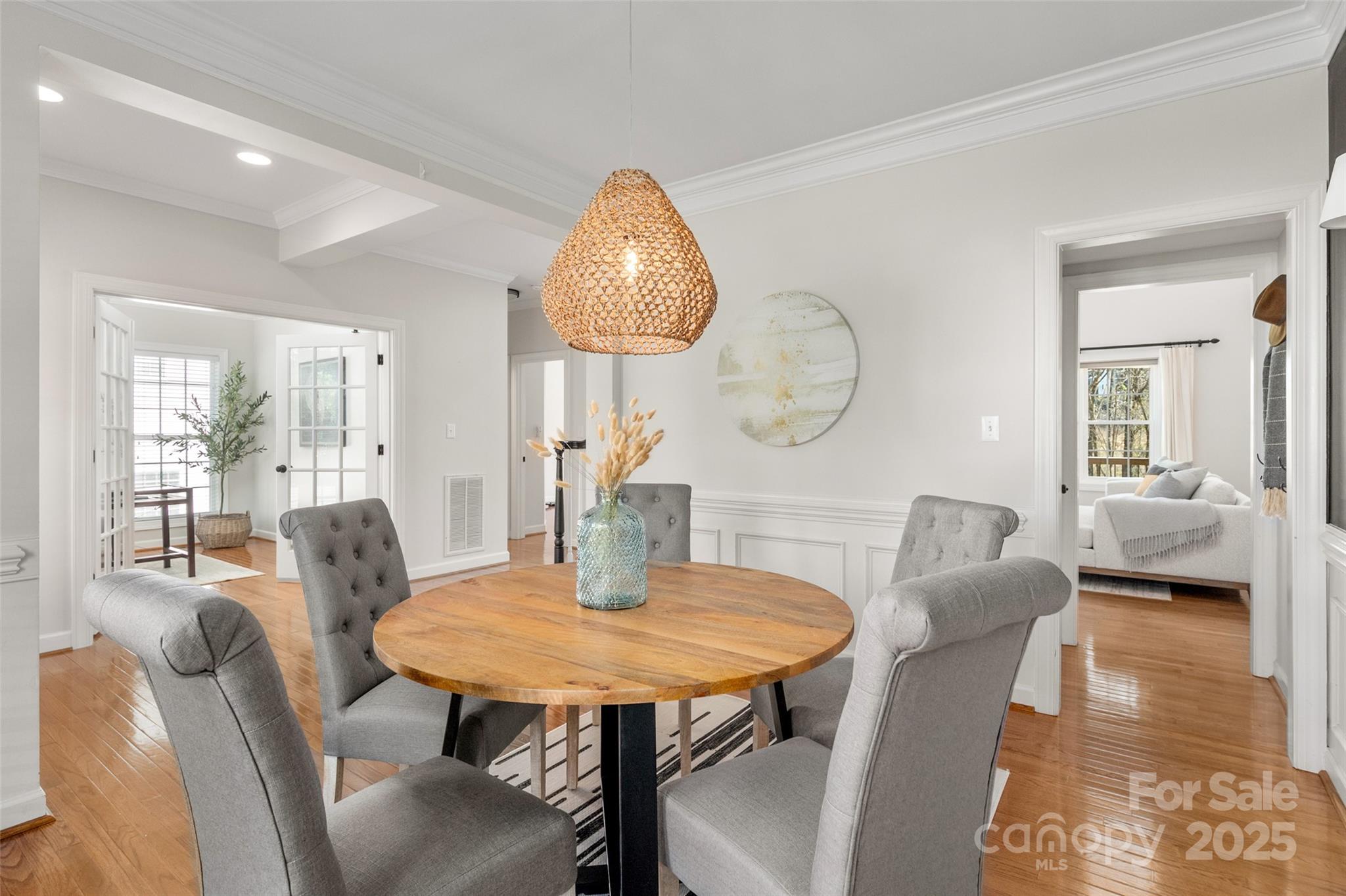 11001 Valley Spring Drive