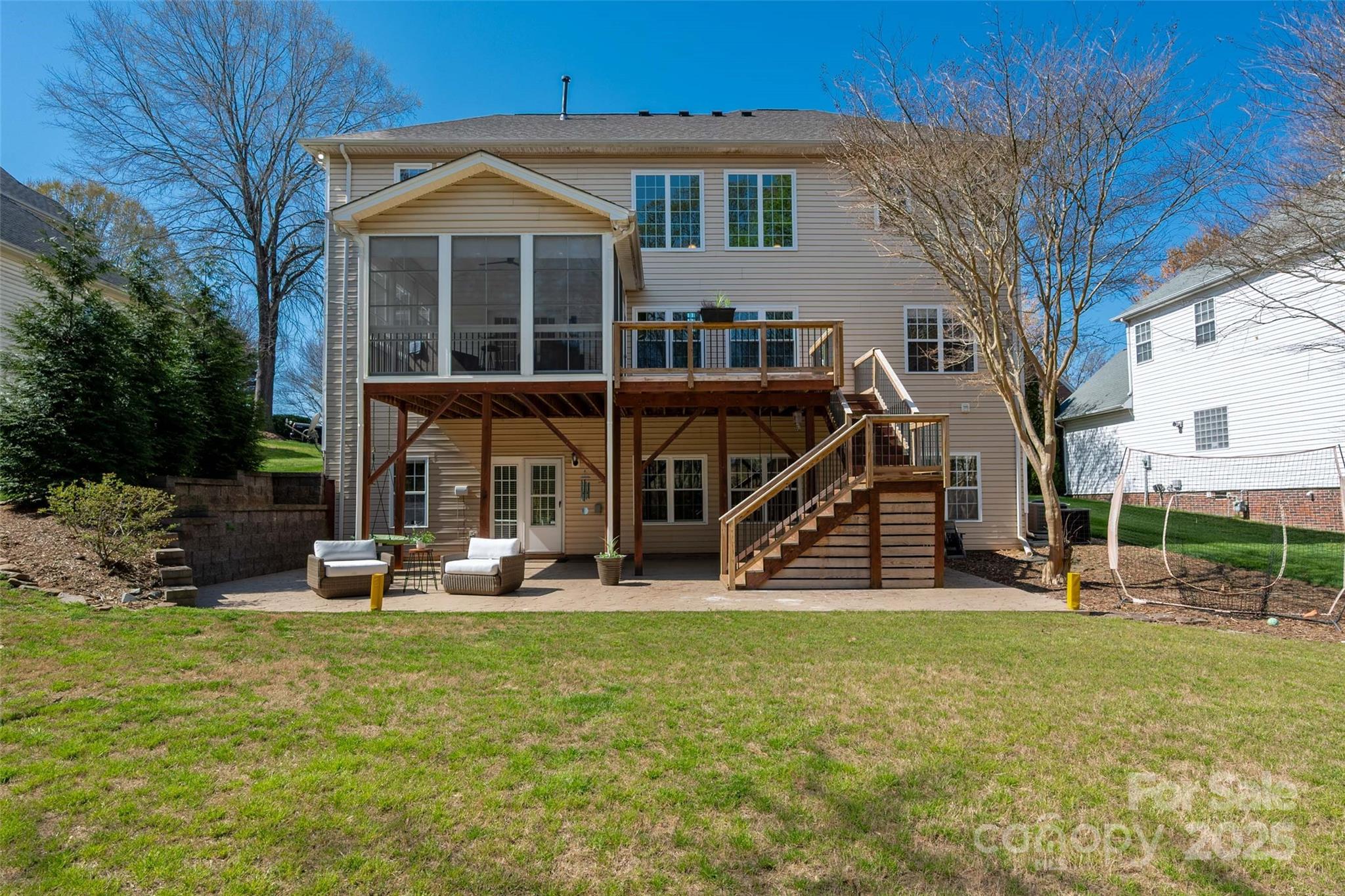 11001 Valley Spring Drive