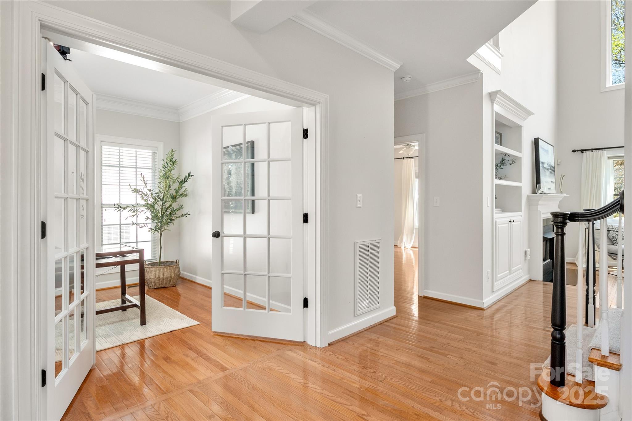 11001 Valley Spring Drive