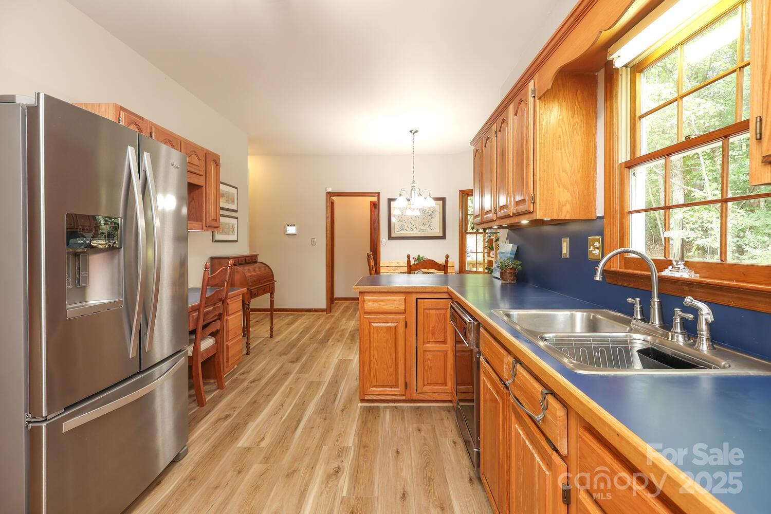 7010 Rock Island Road