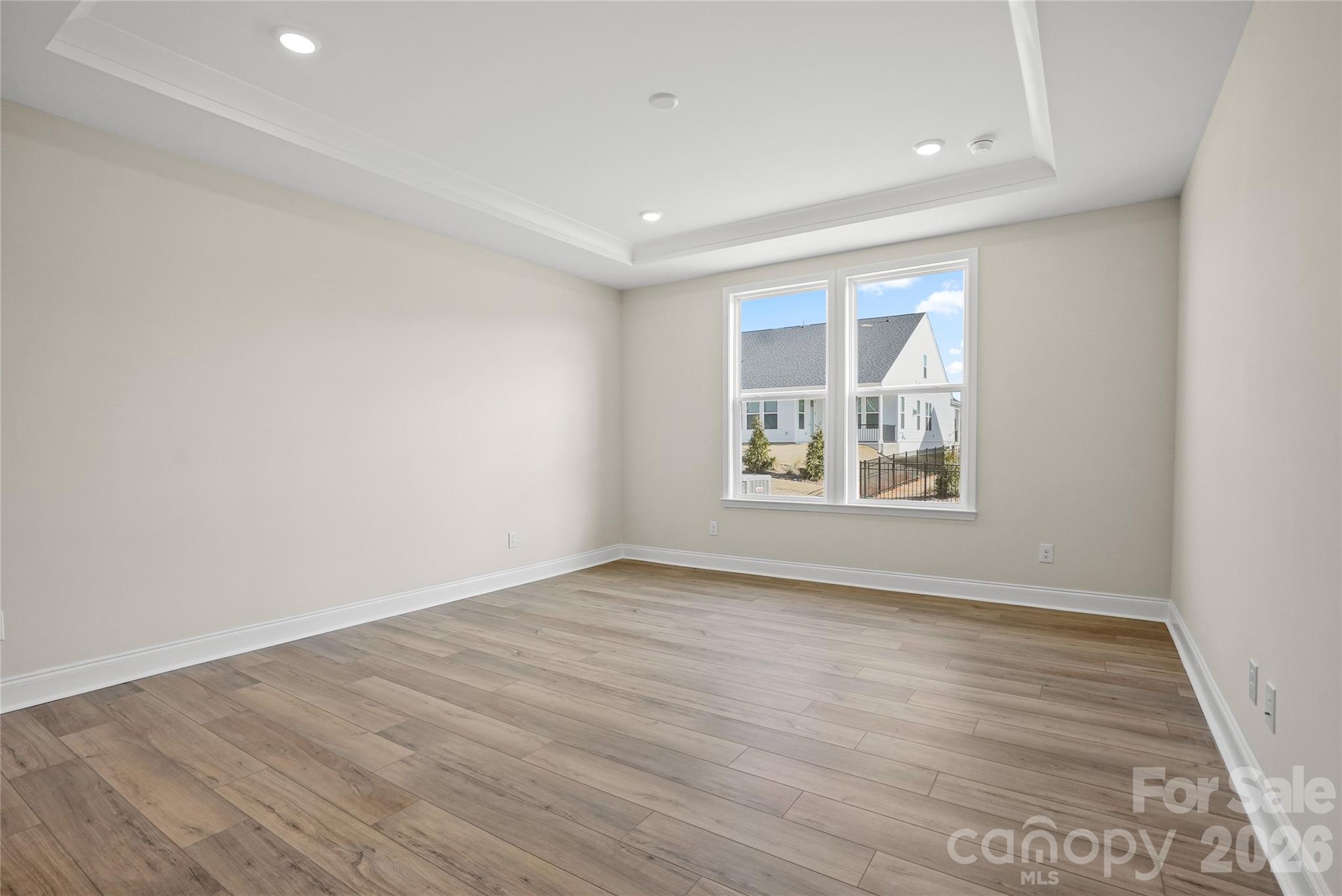 2714 Peak Court