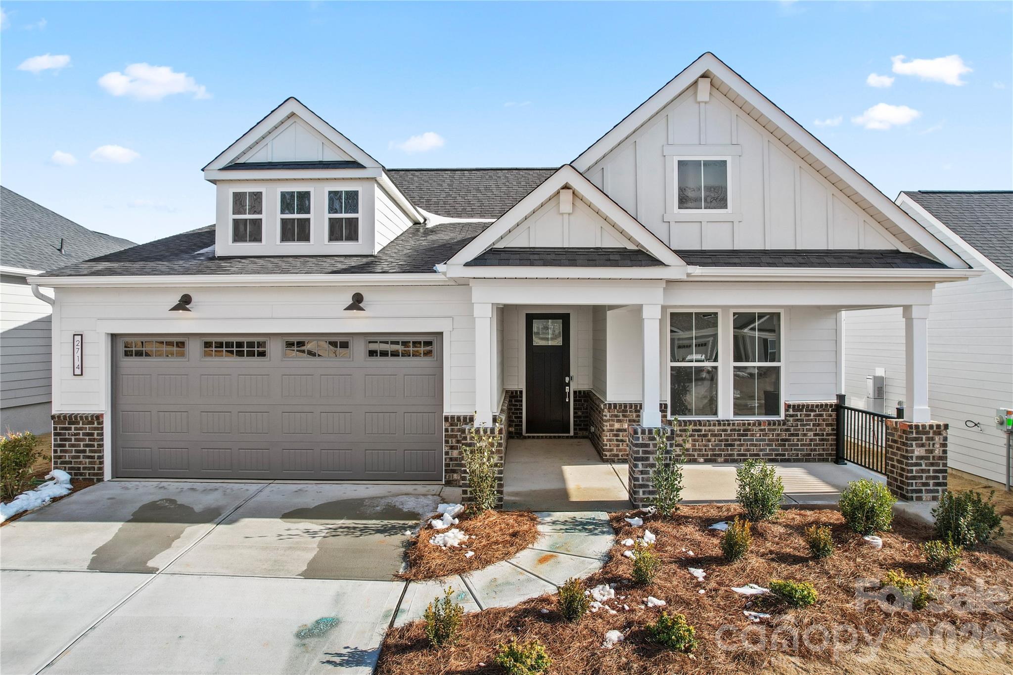 2714 Peak Court