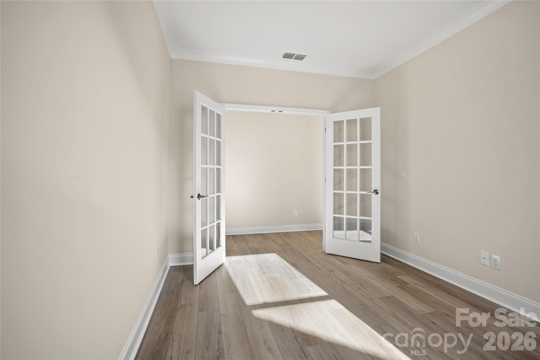 2714 Peak Court