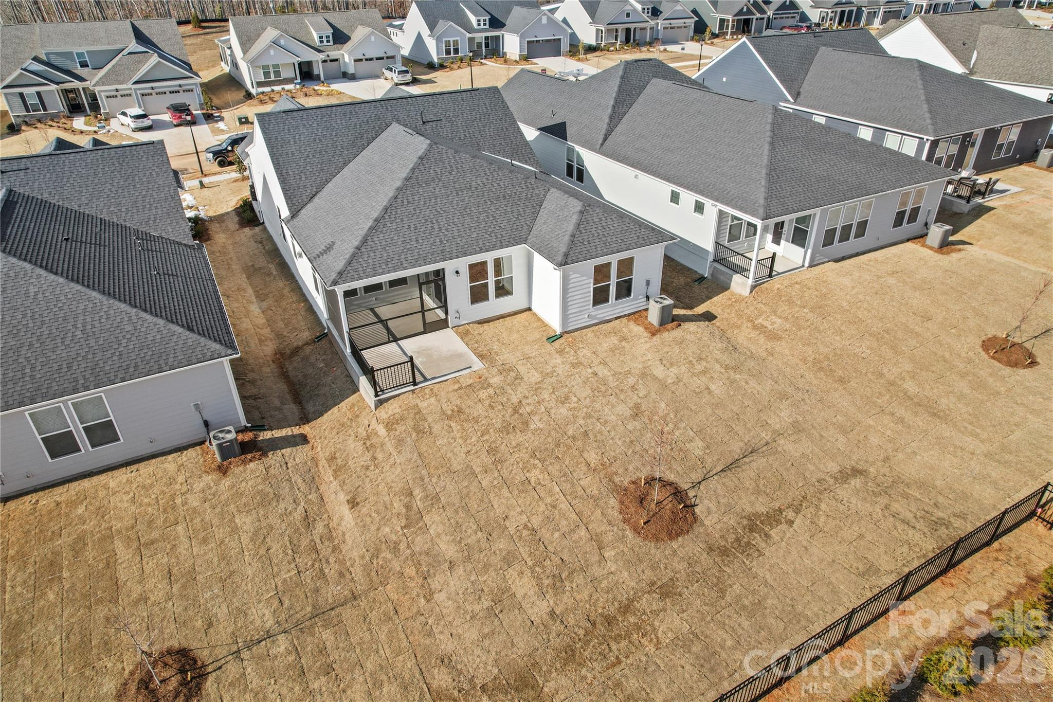 2714 Peak Court