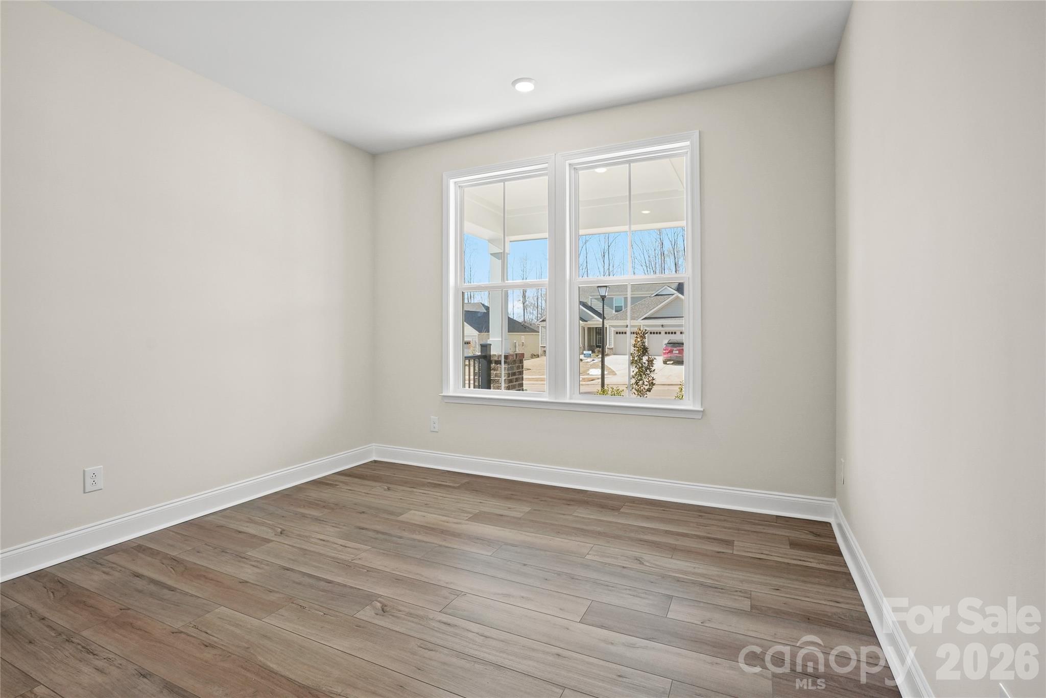 2714 Peak Court
