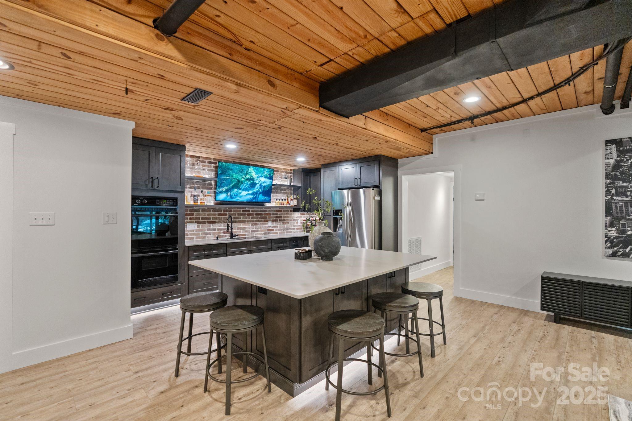 4625 Water Oak Drive