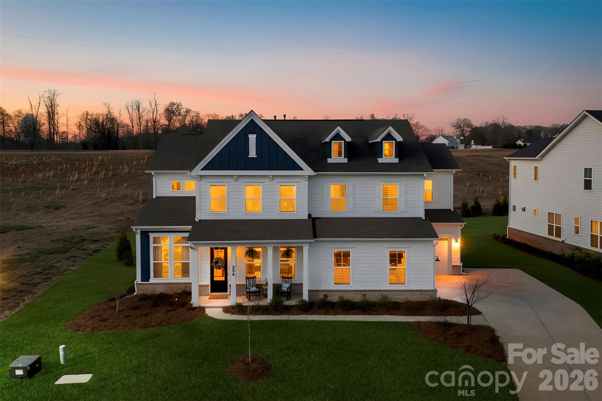 256 Lanyard Lane