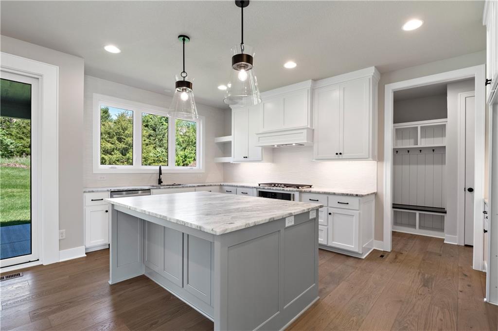 4916 NW 70th Terrace