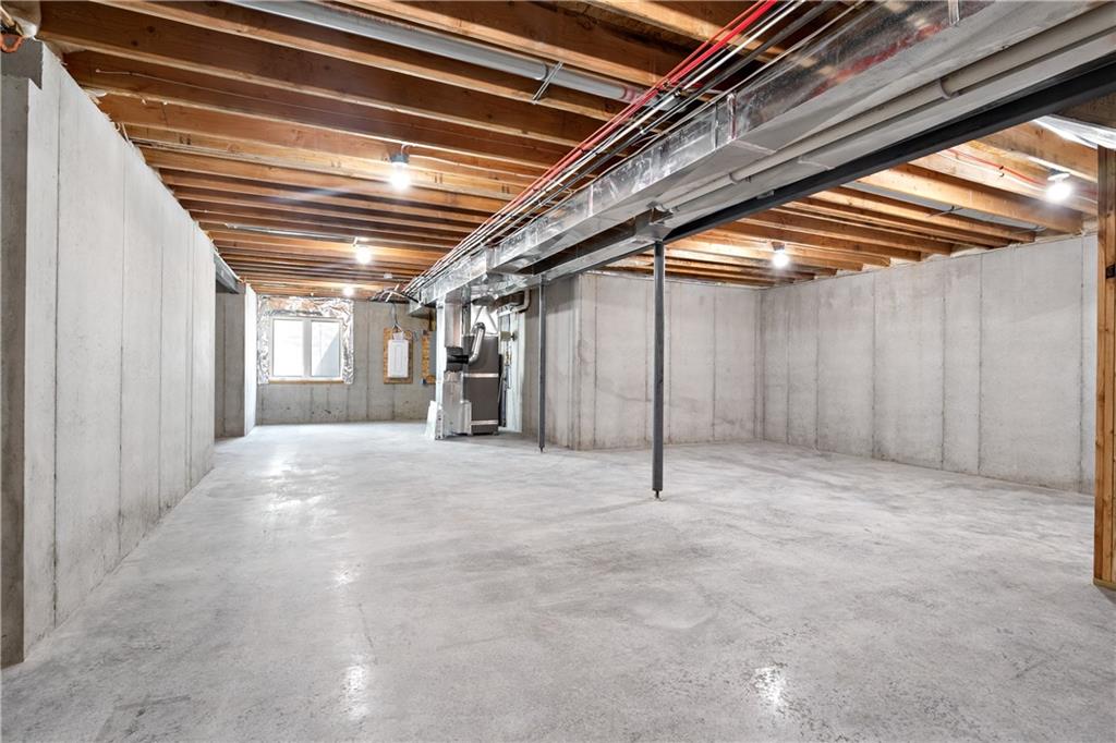 4916 NW 70th Terrace
