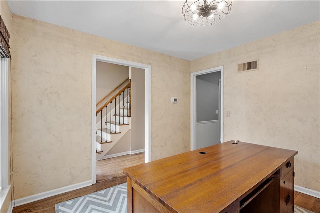 3604 Shady Lane Drive
