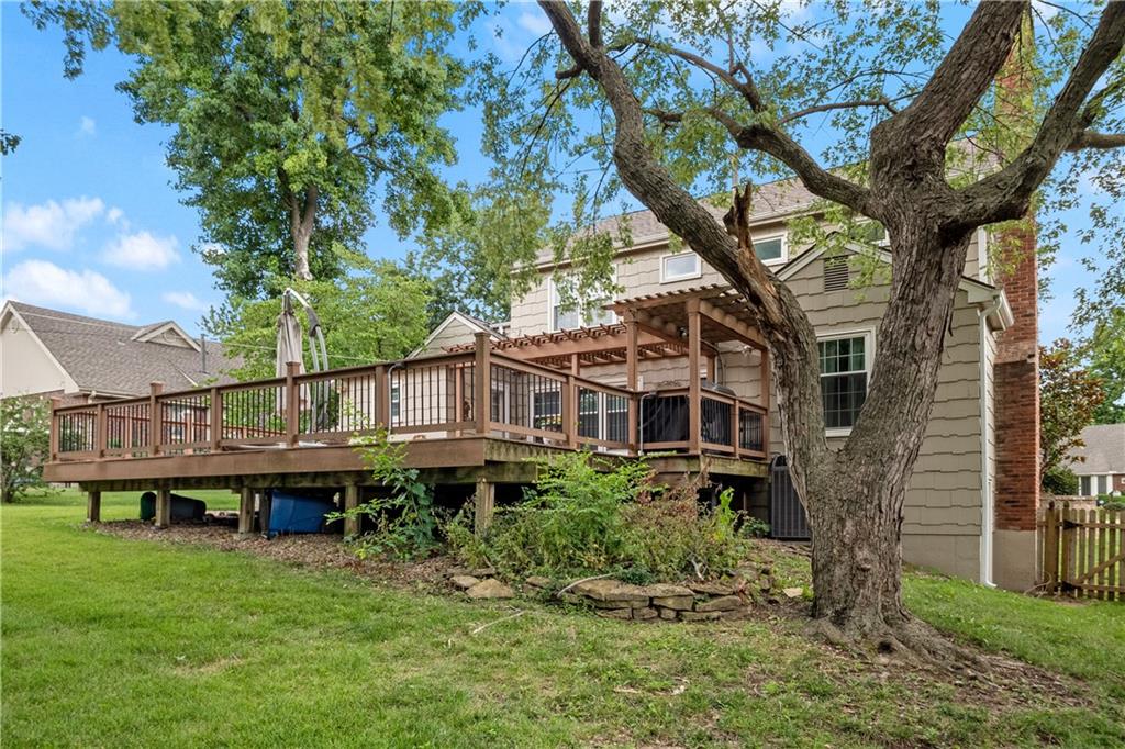 3604 Shady Lane Drive