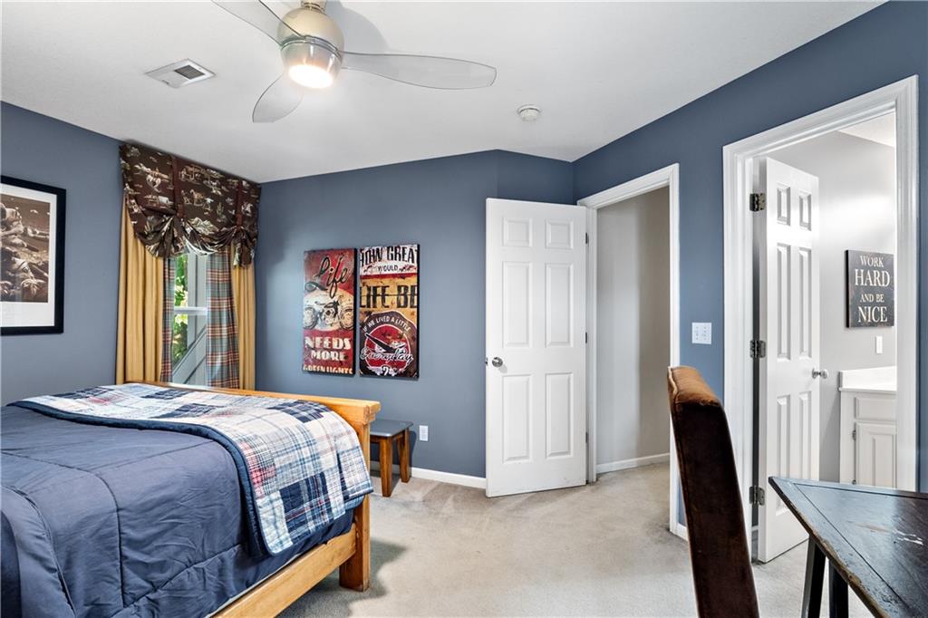 2536 SW Wintervalley Court