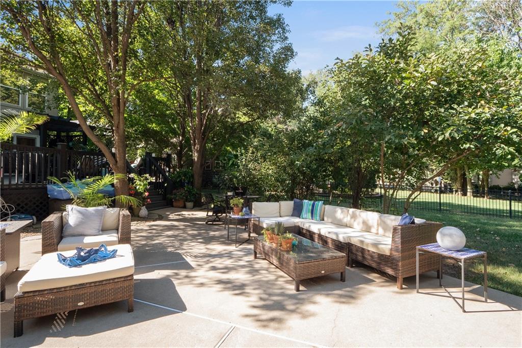 2536 SW Wintervalley Court